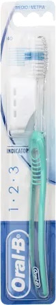 ORALB 123 INDICATOR SPAZZOLINO MANUALE SETOLE 35 MEDIE - farmaciaverde.it